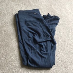 Lululemon pretty blue running leggings!